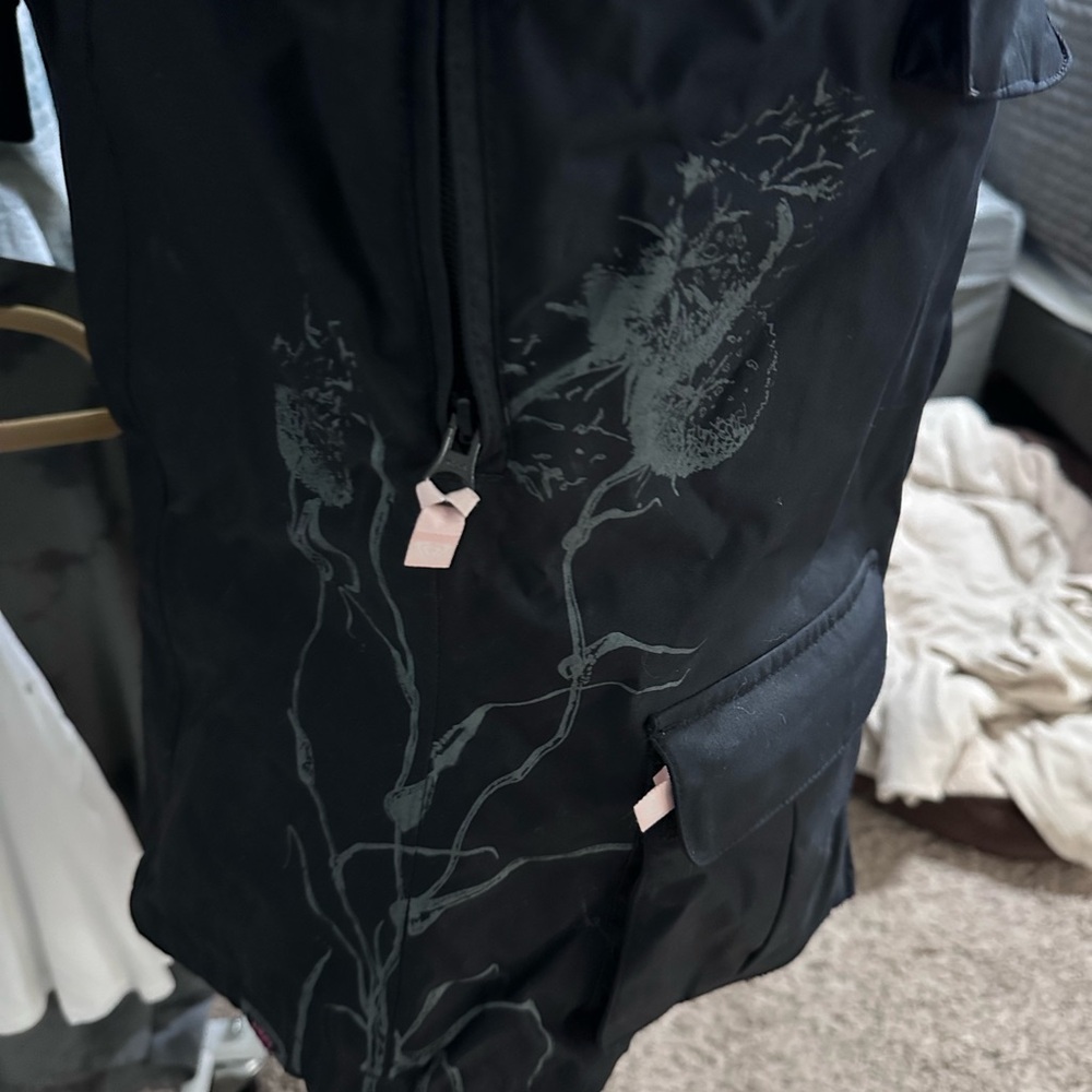 Roxy Snow Jacket - image 4